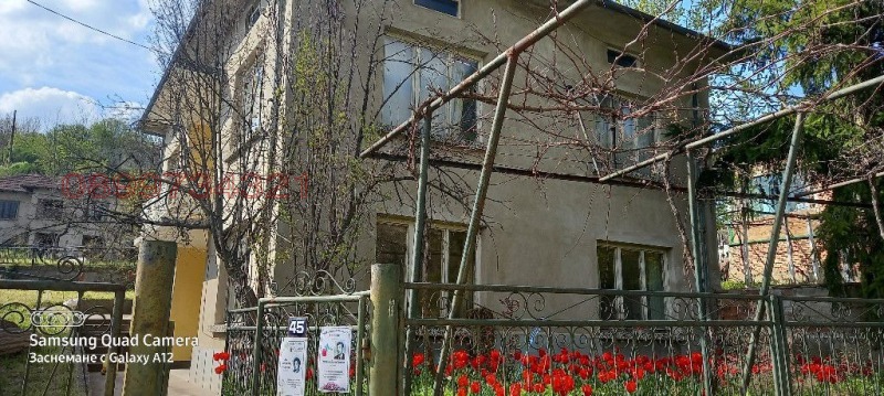 Продава КЪЩА, гр. Свищов, област Велико Търново