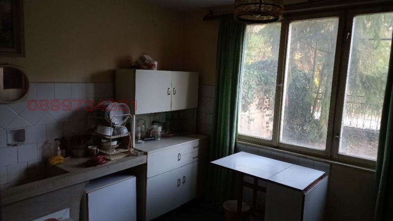 Продава КЪЩА, гр. Свищов, област Велико Търново, снимка 16 - Къщи - 52782315