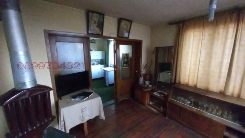 Продава КЪЩА, гр. Свищов, област Велико Търново, снимка 11 - Къщи - 52782315