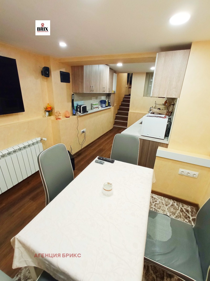 Na sprzedaż  Dom Ruse , Centar , 80 mkw | 39273205 - obraz [3]