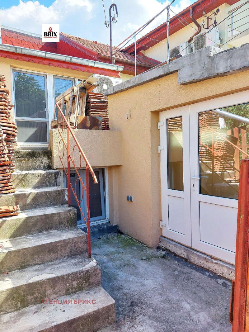 Na sprzedaż  Dom Ruse , Centar , 80 mkw | 39273205