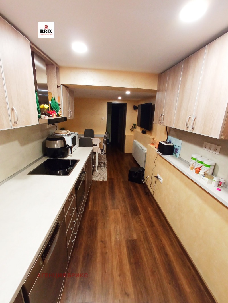 Na sprzedaż  Dom Ruse , Centar , 80 mkw | 39273205 - obraz [2]