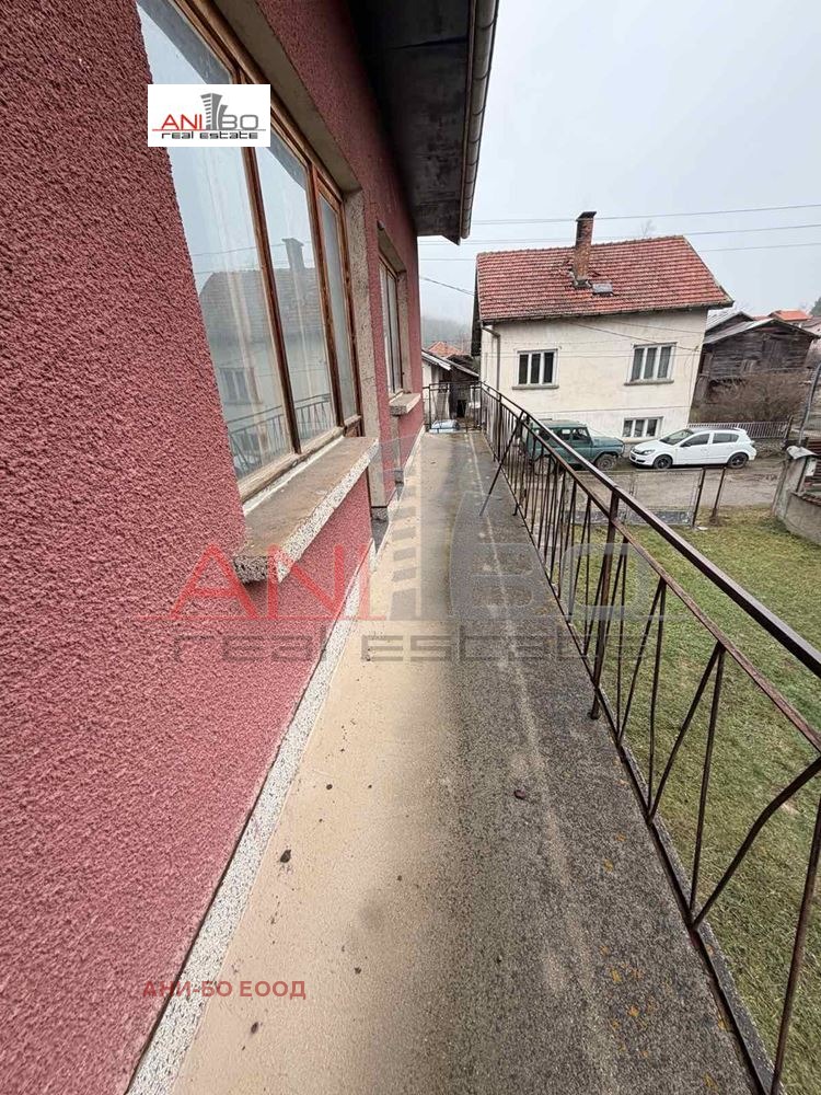 Продава КЪЩА, с. Говедарци, област София област, снимка 12 - Къщи - 54824334