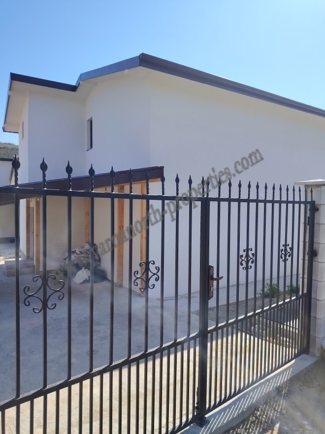 Продава ВИЛА, гр. Балчик, област Добрич, снимка 3 - Вили - 54288302