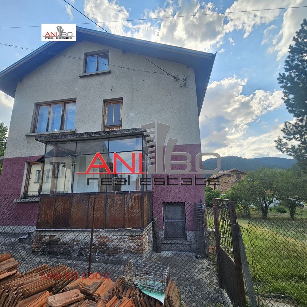 Продава КЪЩА, с. Говедарци, област София област, снимка 2 - Къщи - 54824334