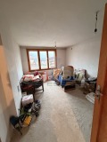 Продава КЪЩА, област София, с. Говедарци • 180000 € / 352049.40 лв. • 74713443 6