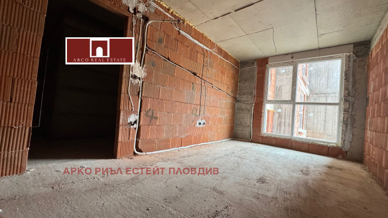 Продава 1-СТАЕН, гр. Пловдив, Южен, снимка 1 - Aпартаменти - 49432521