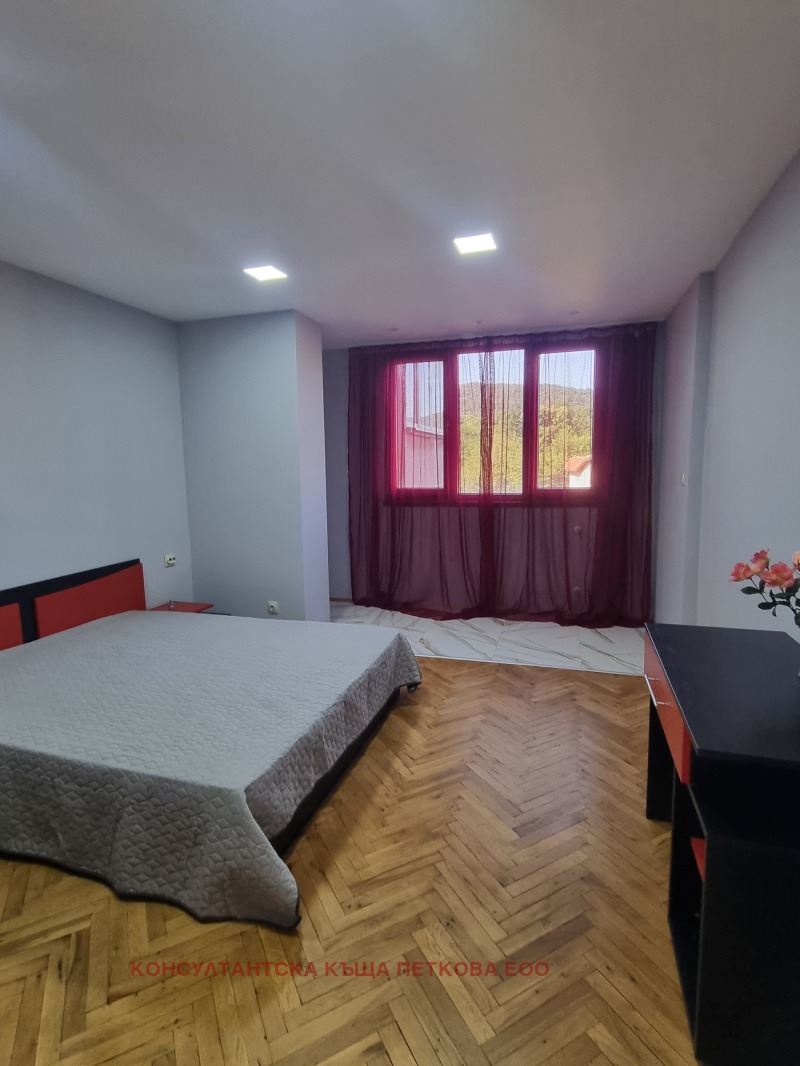 Till salu  2 sovrum Lovetj , Sjirok centar , 94 kvm | 89986591 - bild [6]