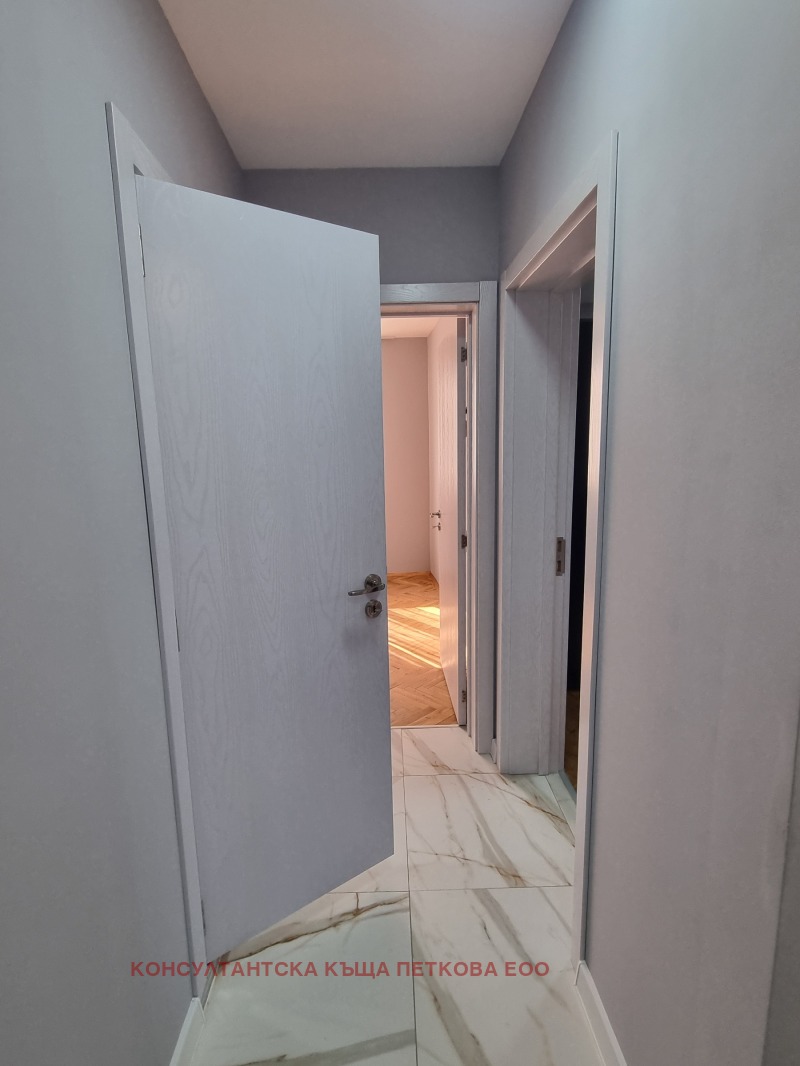 Na prodej  2 ložnice Loveč , Širok centar , 94 m2 | 89986591 - obraz [12]