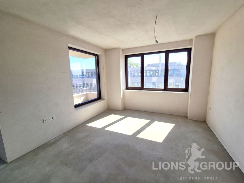 Продава  4-стаен град Варна , Победа , 150 кв.м | 55541965 - изображение [4]
