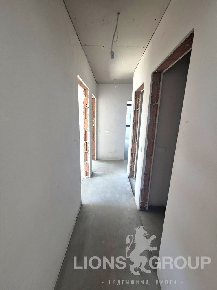 Продава  4-стаен град Варна , Победа , 150 кв.м | 55541965 - изображение [9]