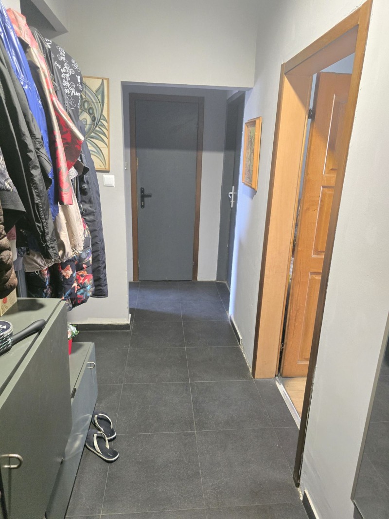 Te koop  3 slaapkamers Sofia , Mladost 1 , 100 m² | 21317923 - afbeelding [17]