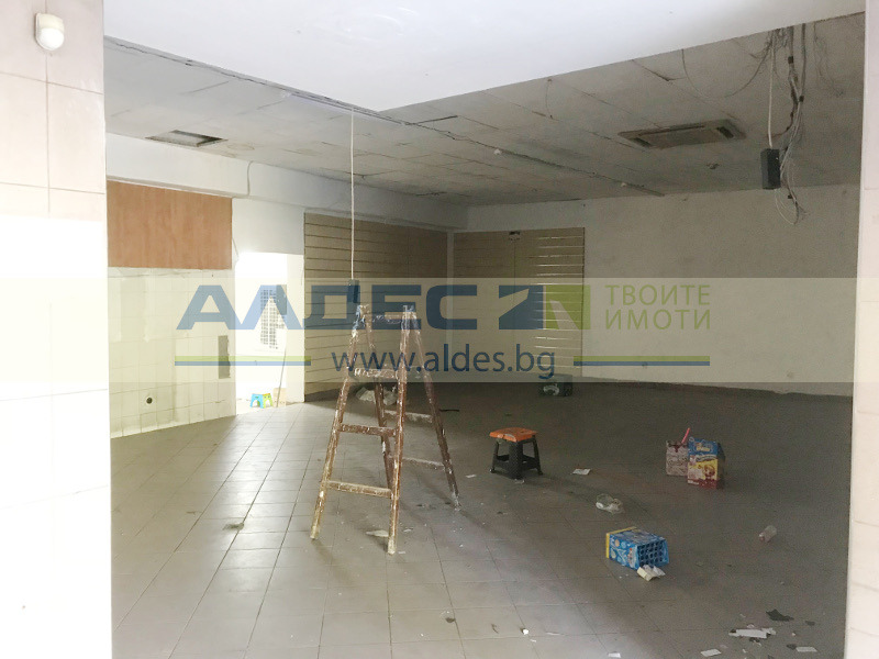 Eladó  Üzlet Sofia , Zapaden park , 425 négyzetméter | 98496978 - kép [4]