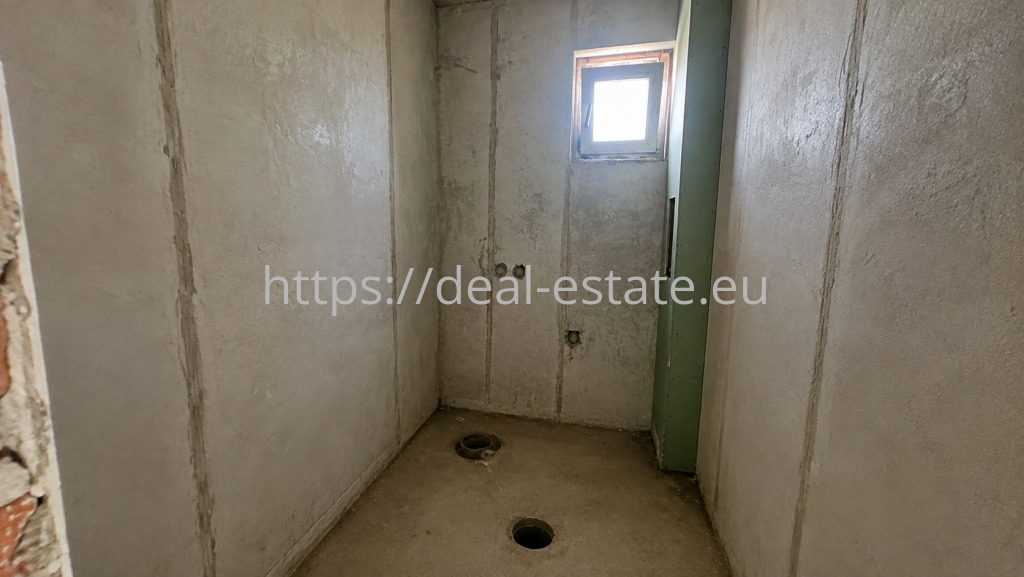 Продава 3-СТАЕН, гр. Благоевград, Широк център, снимка 10 - Апартаменти - 55614458