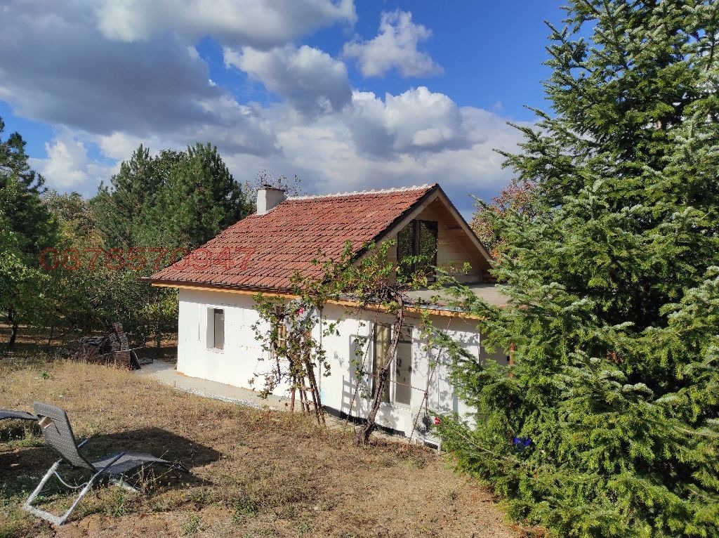Продава КЪЩА, гр. Враца, Студентски град, снимка 2 - Къщи - 56275340