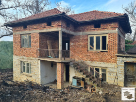 Продажба на имоти в с. Младен, област Габрово - изображение 4 