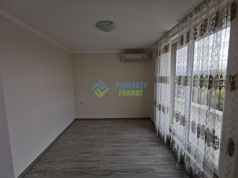 À venda  2 quartos região Burgas , k.k. Slantchev briag , 180 m² | 74655894 - imagem [8]