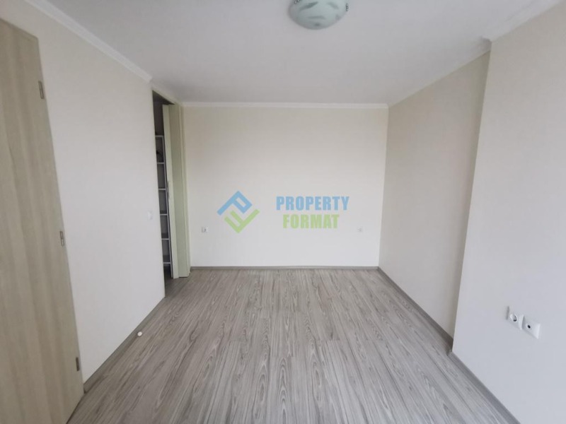 À venda  2 quartos região Burgas , k.k. Slantchev briag , 180 m² | 74655894 - imagem [7]