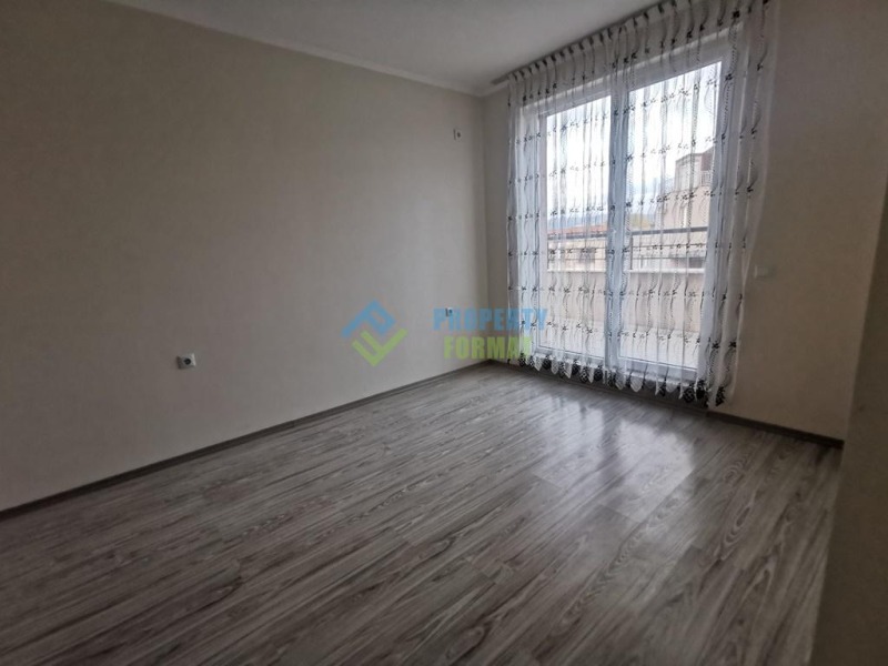 À venda  2 quartos região Burgas , k.k. Slantchev briag , 180 m² | 74655894 - imagem [6]