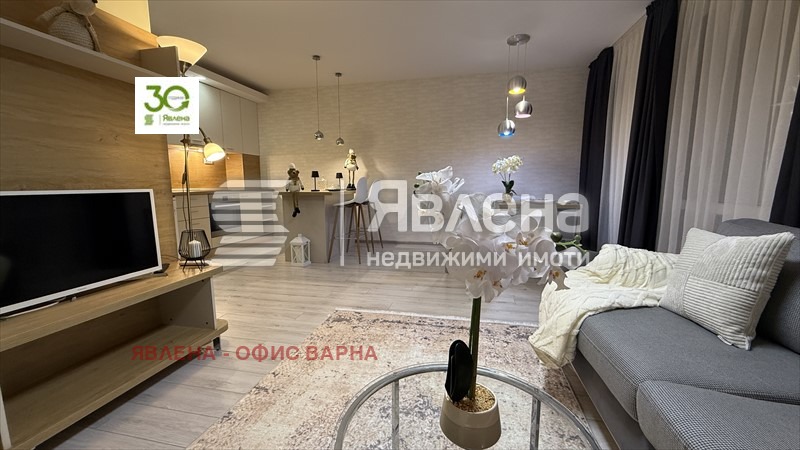 Продава 3-СТАЕН, гр. Варна, Бриз, снимка 3 - Апартаменти - 53567184
