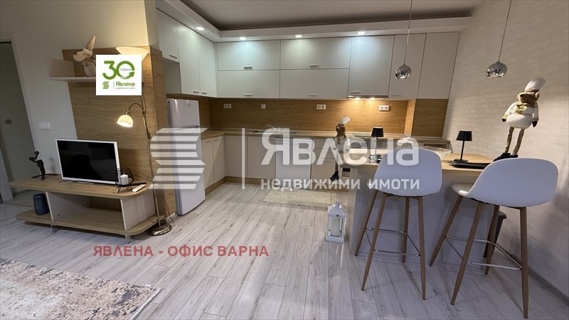 Продава 3-СТАЕН, гр. Варна, Бриз, снимка 9 - Апартаменти - 53567184