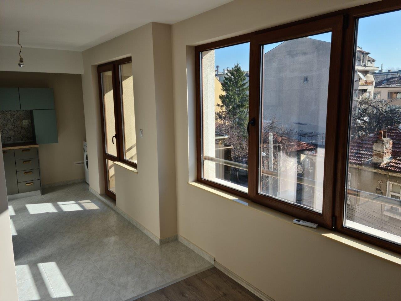 Продава 2-СТАЕН, гр. Пловдив, Кючук Париж, снимка 2 - Апартаменти - 54549600