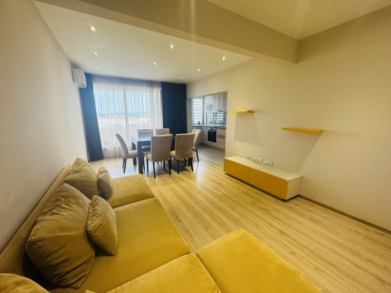 Продава 3-СТАЕН, гр. Варна, Център, снимка 2 - Апартаменти - 53496551