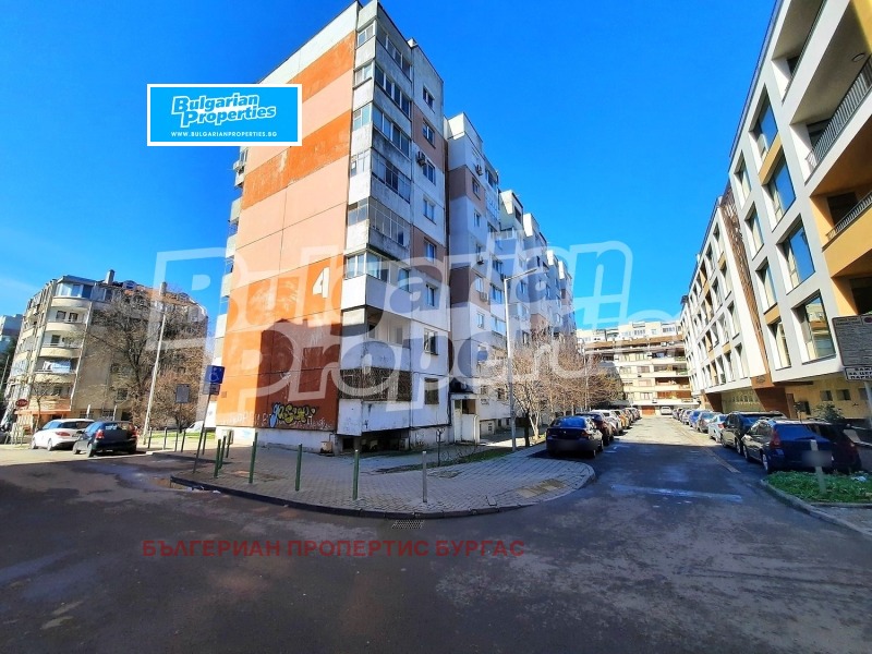 Продава 3-СТАЕН, гр. Бургас, Възраждане, снимка 4 - Апартаменти - 53560563
