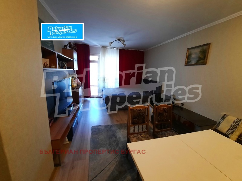 Продава 3-СТАЕН, гр. Бургас, Възраждане, снимка 9 - Апартаменти - 53560563