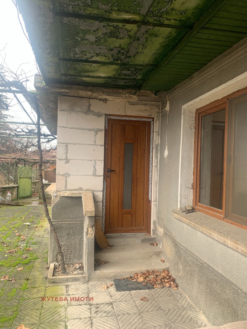 De vânzare  Casa regiunea Plovdiv , Vasil Levsci , 60 mp | 42035734 - imagine [2]