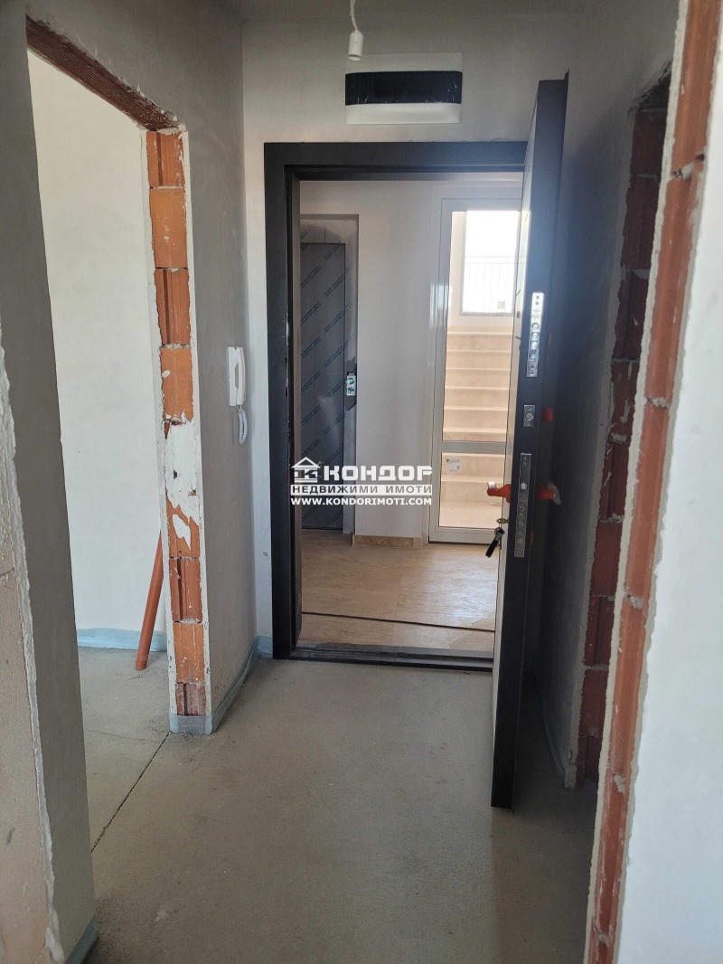 En venta  1 dormitorio Plovdiv , Karshiyaka , 70 metros cuadrados | 52609431 - imagen [6]