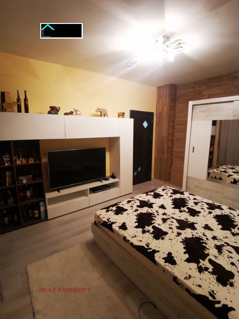 In vendita  2 camere da letto Ruse , Tsentar , 77 mq | 42466850 - Immagine [2]