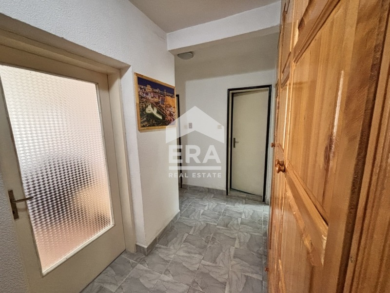 Продава 3-СТАЕН, гр. Русе, Родина 3, снимка 10 - Апартаменти - 55112783