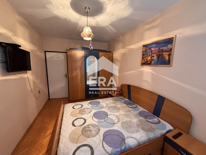 Продава 3-СТАЕН, гр. Русе, Родина 3