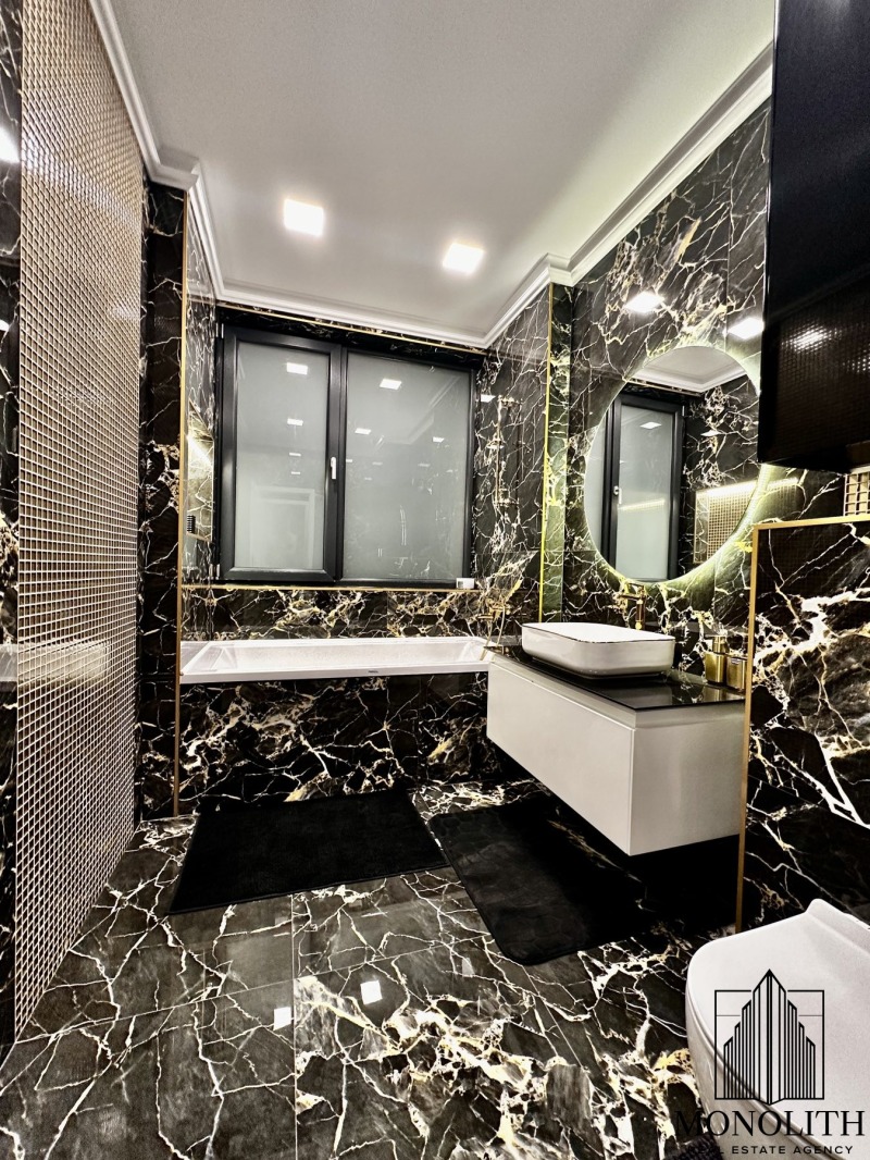 Продава  4-стаен град Варна , м-т Долна Трака , 218 кв.м | 72702862 - изображение [12]