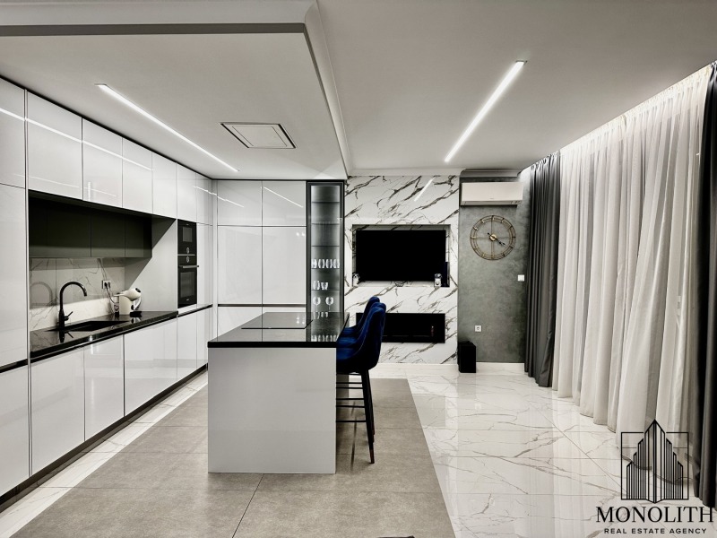 Продава  4-стаен град Варна , м-т Долна Трака , 218 кв.м | 72702862 - изображение [2]