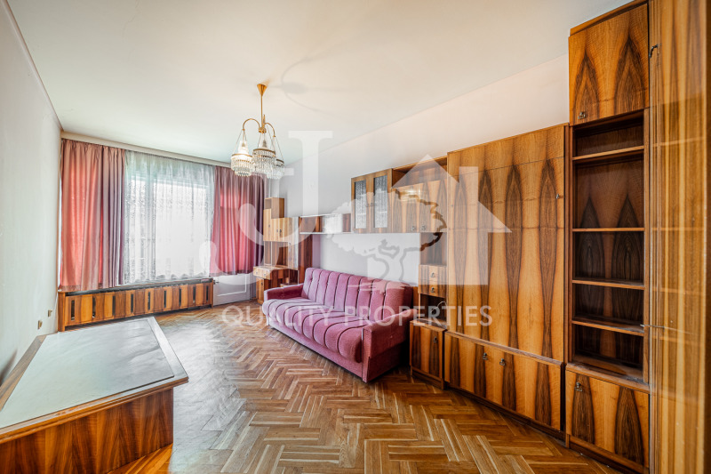 Продава  4-стаен град София , Изгрев , 120 кв.м | 35053426 - изображение [3]