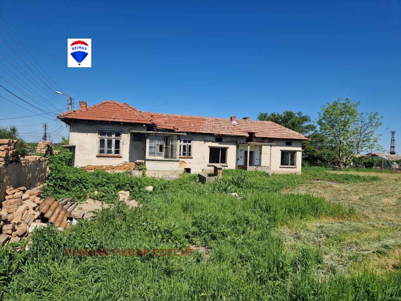 Продава КЪЩА в област Русе, гр. Две могили - 101 кв.м / 24 900 € » 48 700.17 лв., РЕМАКС РИВЪР ЕСТЕЙТ