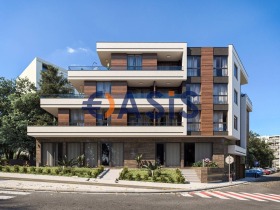 Продава 3-стаен град Бургас Център - [1] 