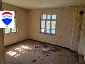 Будинок Две могили, область Русе 9