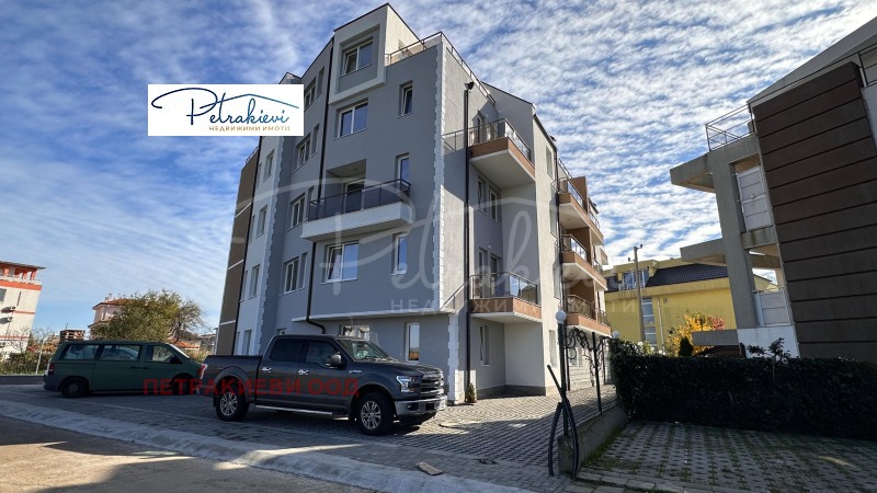 Продава 2-СТАЕН, с. Равда, област Бургас