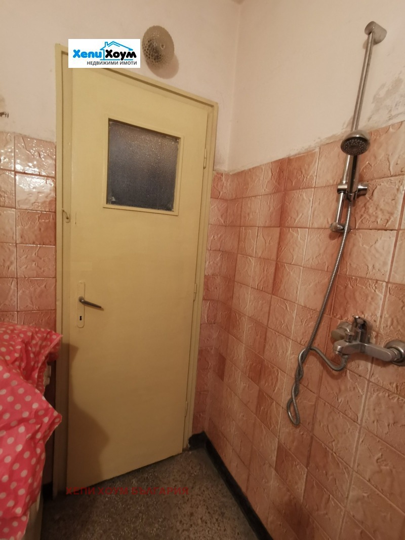 In vendita  2 camere da letto Ruse , Shirok tsentar , 82 mq | 40297137 - Immagine [8]