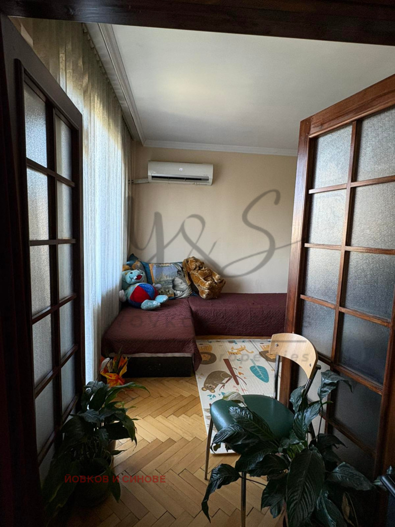 Til salg  3+ soveværelse Plovdiv , Mladezhki Halm , 111 kvm | 10383184 - billede [4]