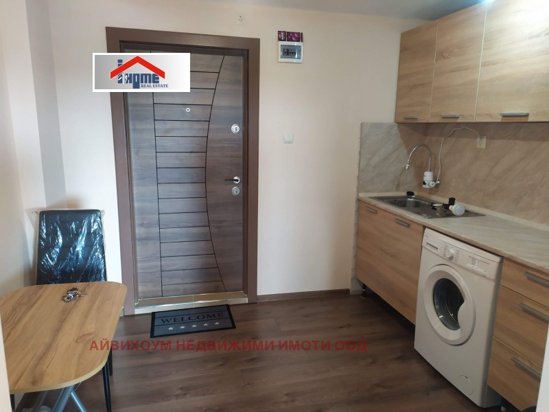 Myytävänä  Ullakko Pleven , Družba 3 , 22 neliömetriä | 50603435 - kuva [2]