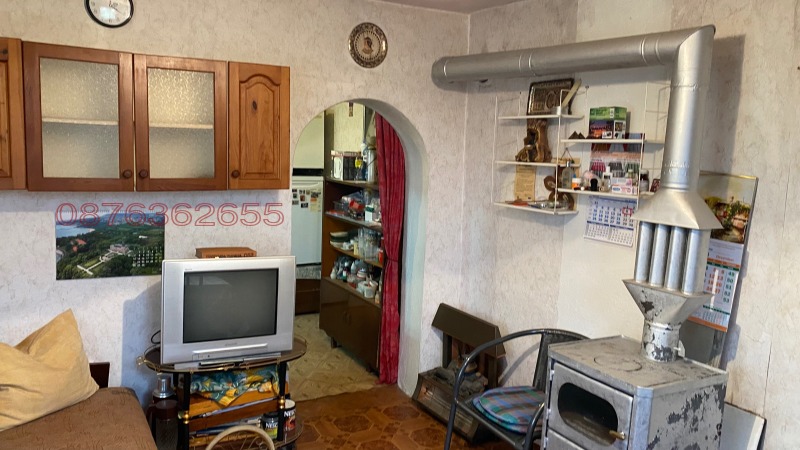 Продава КЪЩА, с. Калиманци, област Варна, снимка 6 - Къщи - 52782946