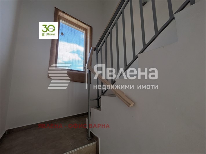Продава КЪЩА, с. Църква, област Добрич, снимка 15 - Къщи - 55505327