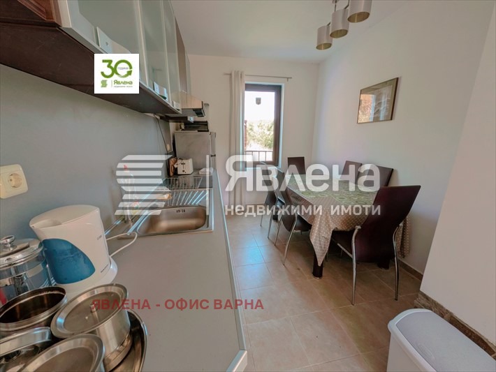 Продава КЪЩА, с. Църква, област Добрич, снимка 4 - Къщи - 55505327