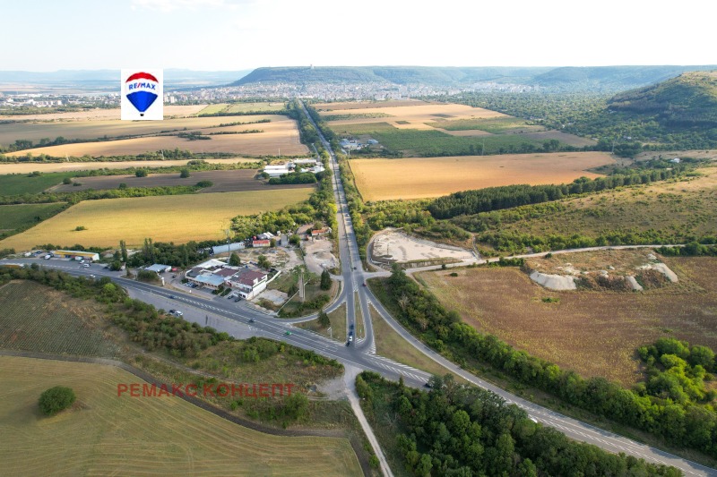 Na prodej  Spiknutí Šumen , 5-ti polk , 28640 m2 | 52572962 - obraz [2]