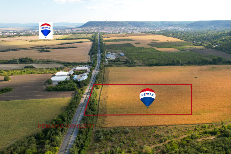 Na prodej  Spiknutí Šumen , 5-ti polk , 28640 m2 | 52572962