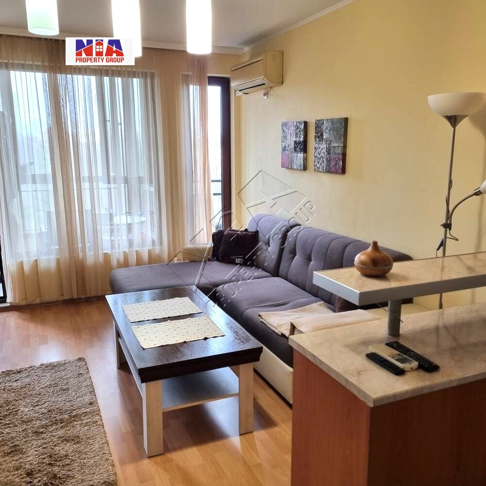 Продава 2-СТАЕН, гр. Бургас, Лазур, снимка 2 - Апартаменти - 53623439